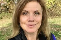 holly merker