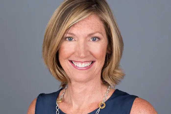 Headshot of Jonice Webb