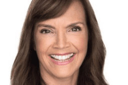 Lynn Lyons