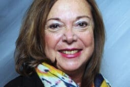 Sara Schwarzbaum